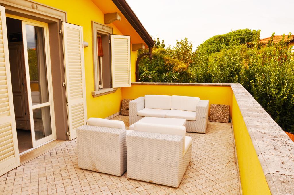 Holiday Apartments Fiumetto Marina di Pietrasanta Kültér fotó