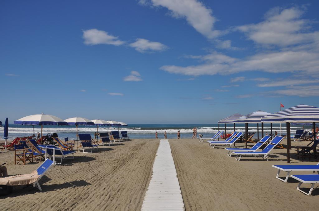 Holiday Apartments Fiumetto Marina di Pietrasanta Kültér fotó